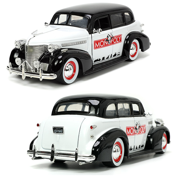 1:24 MONOPOLY 1939 CHEVY MASTER DELUXE w/ MR. MONOPOLY