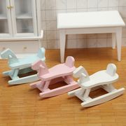 木製   木馬  ドールハウス用 ミニアイテム  模型 おもちゃ   装飾品   撮影道具   置物  モデル 3色