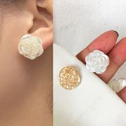 超人気で可愛い 韓国ファッションバラとカメリアのイヤリング S925銀の針 イヤリング 非対称花のピアス