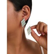 金属アレルギー対応素材　ステンレスピン　ＩＮＳ風　ピアス　シンプルデザイン　耳飾り　ファション