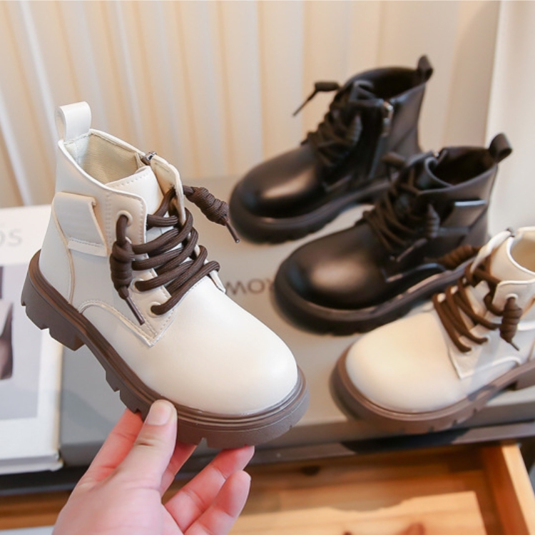 ★Kids Shoes★　子供ブーツ　ガールズマーティンブーツ　秋冬　韓国キッズファッション