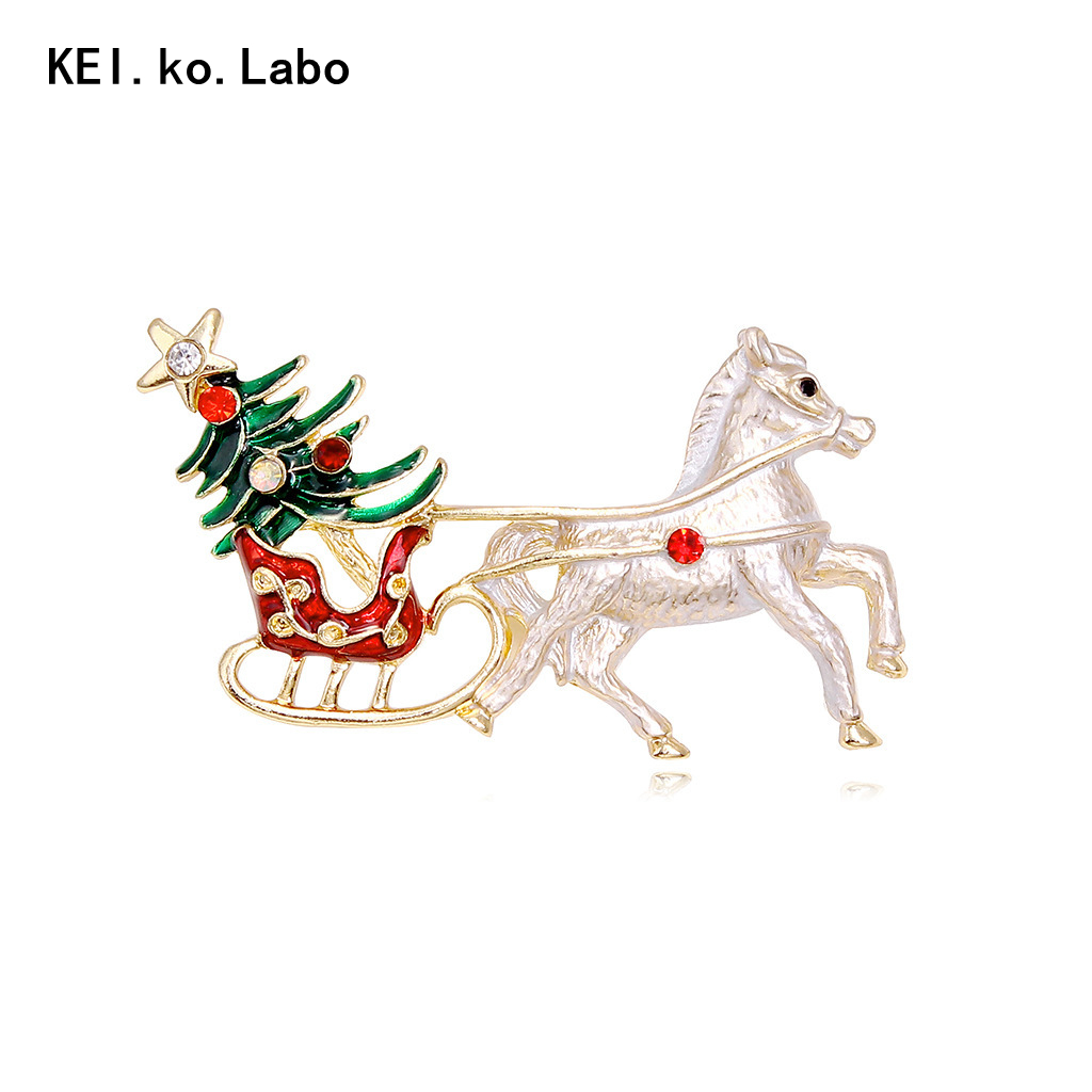 クリスマスブローチ  馬車 そり クリスマスツリー コサージュ  秋冬アクセサリー 白馬のブローチ