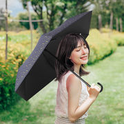 日本の三つ折りカーブハンドルパラソル日焼け止め晴雨両用折りたたみビニールコンパクトポータブル傘スポッ