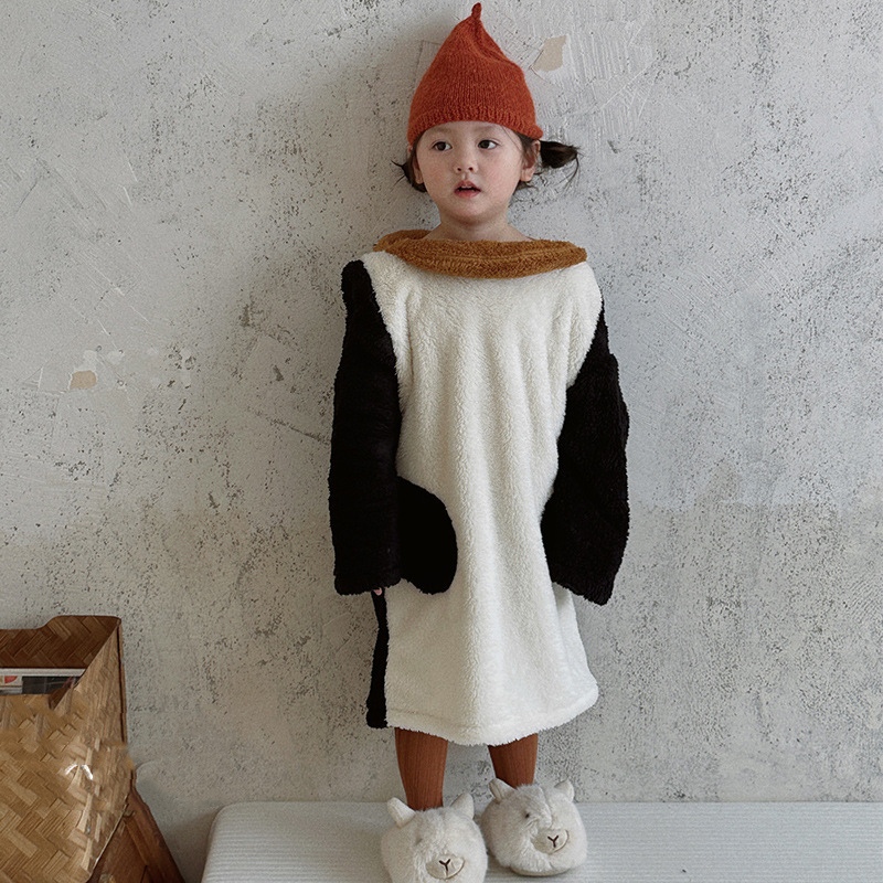 ★Girls★　子供ペンギンパジャマ　90~130cm　もこもこ起毛パジャマ　韓国キッズファッション