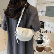 ショルダーバッグ　鞄　レディース　シンプル　韓国ファッション　4colors