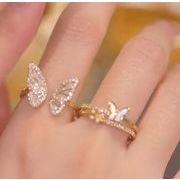 開口指輪★蝶々造形★ファッション　リング★♪アクセサリー★レディース指輪★♪個性的指飾り★♪