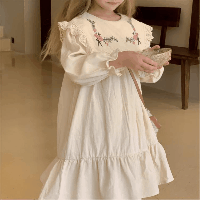 春新作 韓国風子供服 3-8歳ガールズ ワンピース ワンピ 花柄刺繍 フリル シフトドレス 90-140cm