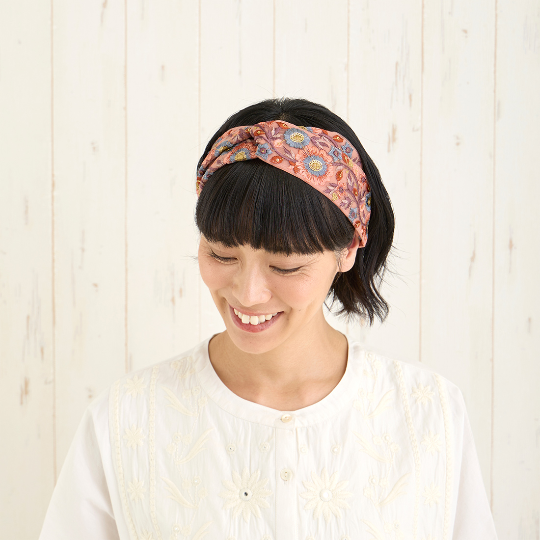 インド刺繍リボン ツイストヘアバンド[花柄サリー ヘアアクセ