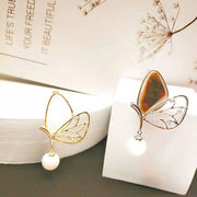 蝶のブローチ、蝶の飾り、パールブローチ、クリエイティブジュエリー、韓国ファッション、ピン