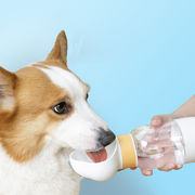 犬の水カップ、犬の水筒ポータブルマグ、犬の散歩用水筒ペット用水、ペットウォーターカップ