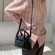 韓国の新しいボストンバッグ、小さなハンドバッグ、高級感のあるショルダーバッグ