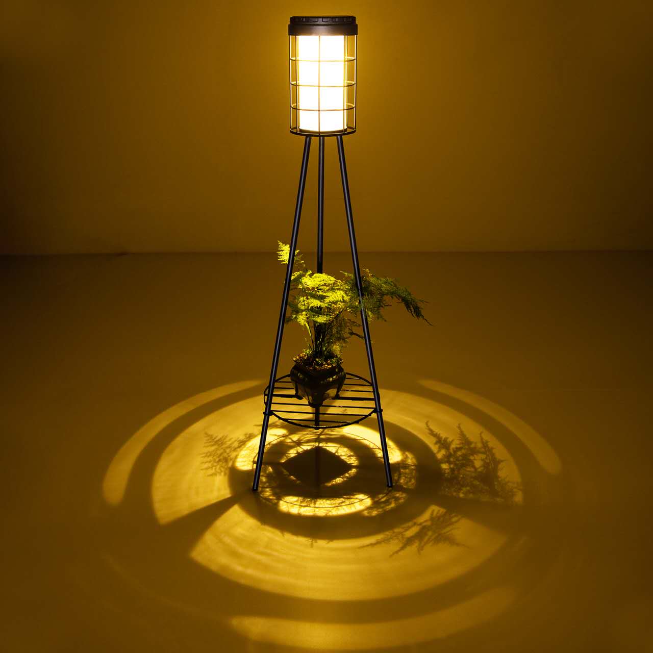 ソーラーライト　屋外　植物スタンド付き　　