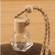香水瓶 吊り下げ式 アロマ香水瓶 カーディフューザー瓶 芳香剤 詰め替え 香水入れ フレグランス ボトル