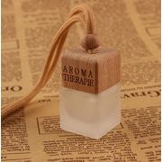 香水瓶 吊り下げ式 アロマ香水瓶 カーディフューザー瓶 芳香剤 詰め替え 香水入れ フレグランス ボトル