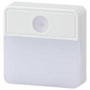 OHM オーム電機　LED明暗センサー式ナイトライト NIT-ALA6MSQ-WN