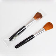 メイクブラシ  チークブラシブラウン毛　PVC袋入り