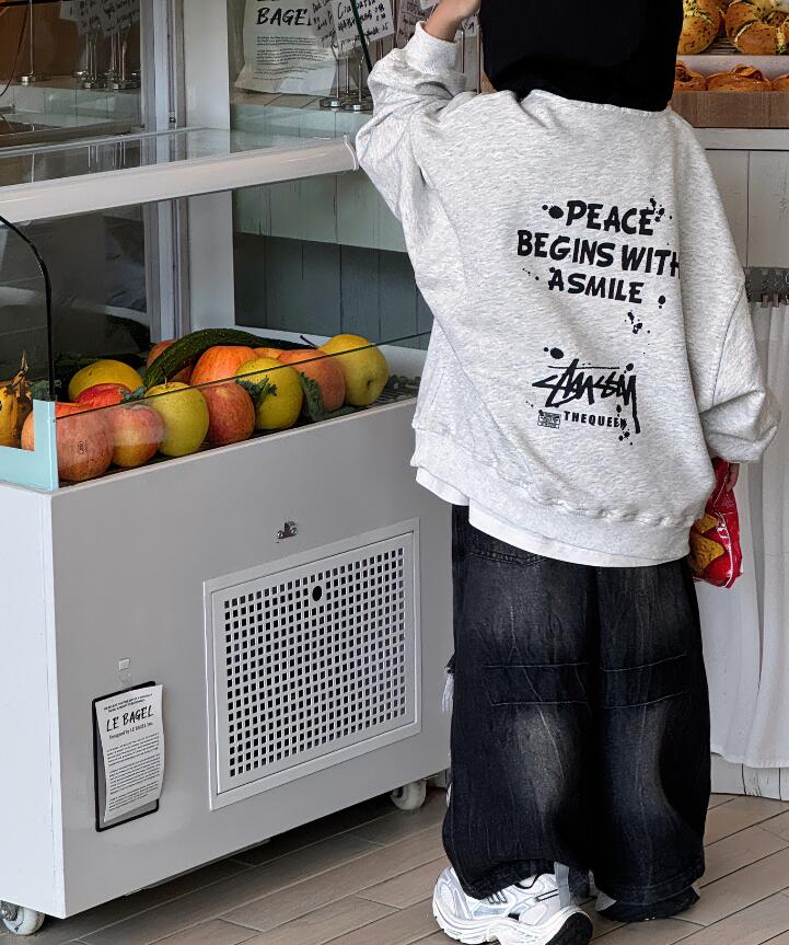 2025年　キッズ服　 韓国風　トップス　トレーナー　スウェット