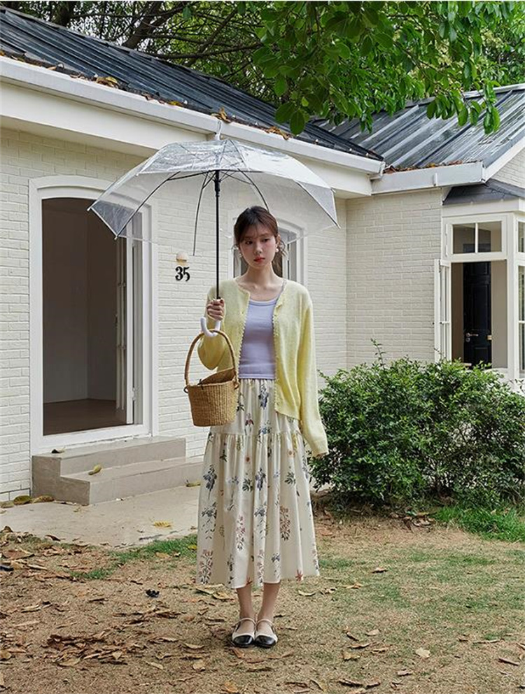 オシャレの幅が広がる  韓国風ビンテージスカート フラワーAライン プリーツロング 大人可愛い