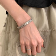 【ブレスレット】 アクセサリー 　バングル 腕輪 スタイル