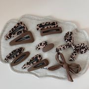 ヒョウ柄ヘアピン　ヘアアクセサリー　レディース　デザイン　韓国風　髪飾り