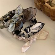 リボンカチューシャ　ヘアアクセサリー　レディース　デザイン　韓国風　髪飾り