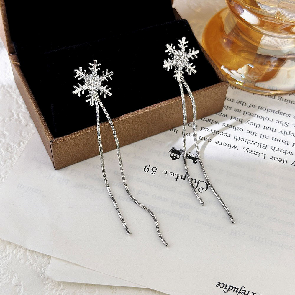 雪の花 ロングチェーンピアス アメリカンビアス キュービック ジルコニア 揺れる チェーンピアス 冬 大人