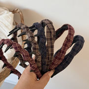 カチューシャ　ヘアアクセサリー　レディース　デザイン　韓国風　髪飾り