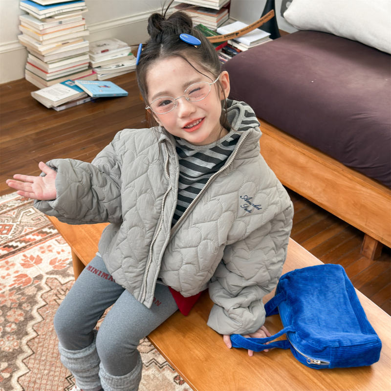 子供服　80~130cm　キッズジャケット　ハートキルティング　秋FW新作　韓国子供服