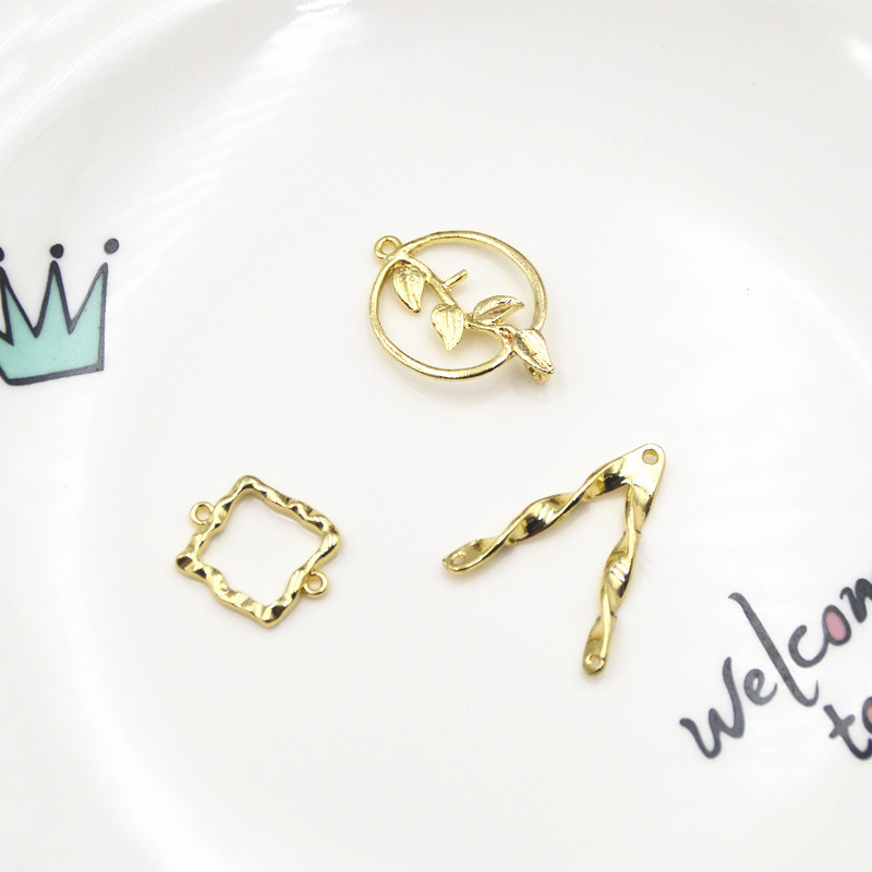 スクエア フレーム 小枝 ピアスパーツ アクセサリーパーツ 手芸材料 メタルパーツ サークル コネクター金具