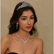 花嫁用 ティアラ3点セット ネックレス＆ピアス付き 欧米風 豪華でエレガントなウェディングアクセサリー