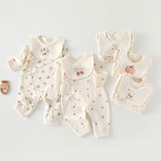 2025秋冬※綿100 無縫製　乳児用ひも結びバタフライスーツ　防水 よだれかけ送る