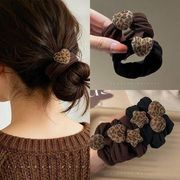 超人気の髪飾り！！★　ヘアアクセサリー　★シュシュ★6色