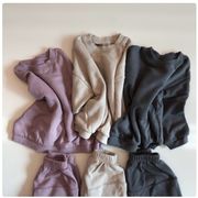 新作　秋冬新作　韓国ファッション　韓国子供服　上下セット　2点セット 　キッズ女の子