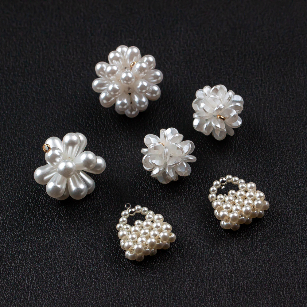 パール フラワー ホワイト ハンドメイド アクセサリーパーツ DIY材料 花 バッグモチーフ ボール 立体的