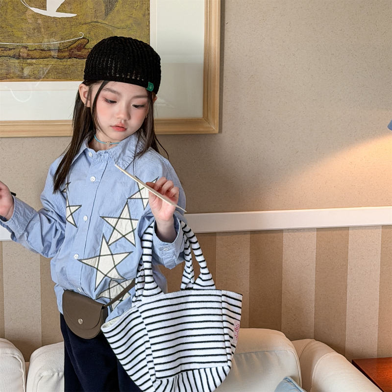 子供服　80~130cm　キッズシャツ　星柄　韓国子供服