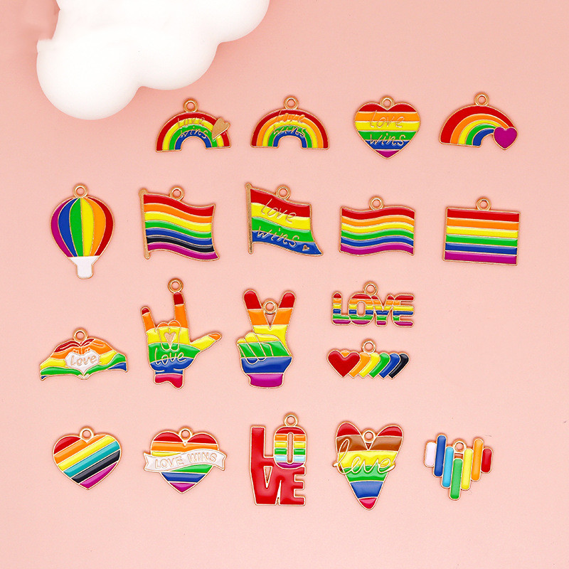 レインボー フラッグ レインボープライド メタルチャーム ハート アクセサリーパーツ ハンドメイド