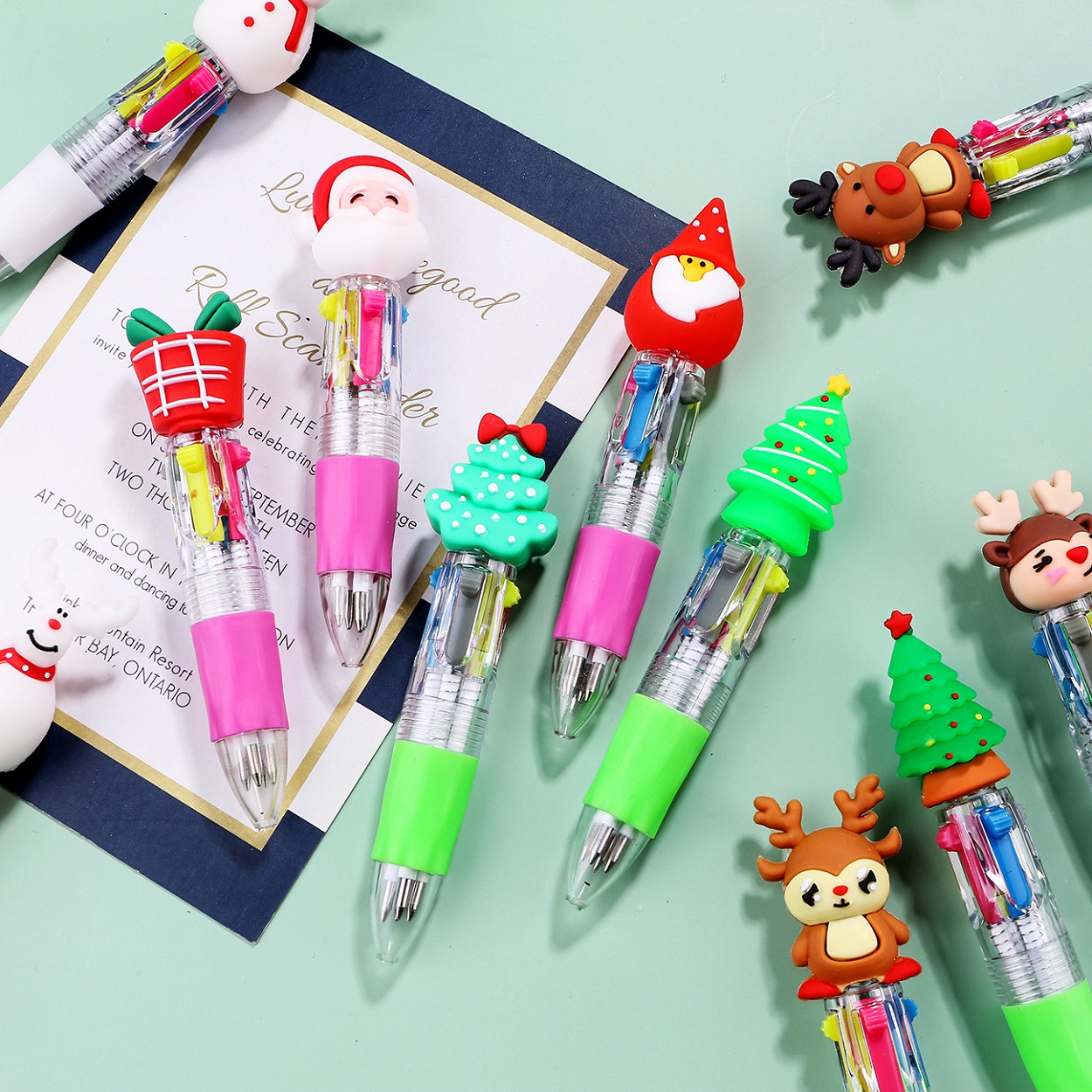2026新品 新学期 ボールペン 小学生 クリスマス デザイン文具  贈り物 学生 サンタクロース 4色 文房具