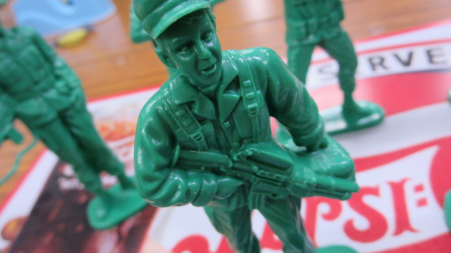 ステップス ジャンボソルジャー 1体入り ミリタリー ジャンボ ソルジャー【アメ雑定番！】 | 卸売・ 問屋