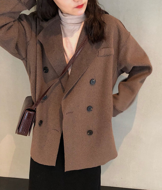 18秋冬新作 レディース アウター コート ショート丈 長袖チェスターコート ゆったり カジュアル アパレル 錦綉 株式会社 問屋 仕入れ 卸 卸売の専門 仕入れならnetsea