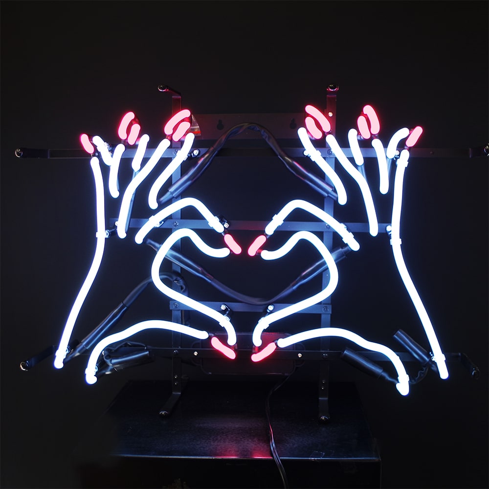 アメリカン雑貨 看板 ネオンサイン Neon Sign Heart Hand ハートハンド 家具 インテリア 株式会社レイジーストア 問屋 仕入れ 卸 卸売の専門 仕入れならnetsea