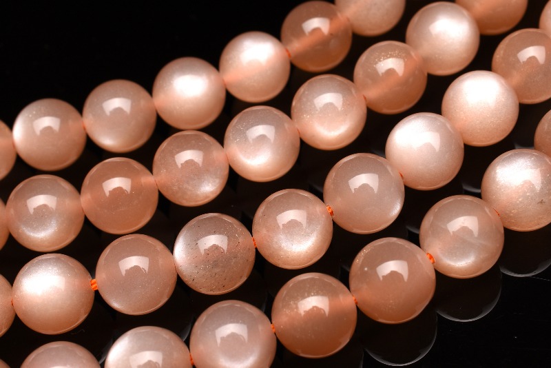 オレンジムーンストーン　8.5mm　１連（約３８cm）_R5904-85