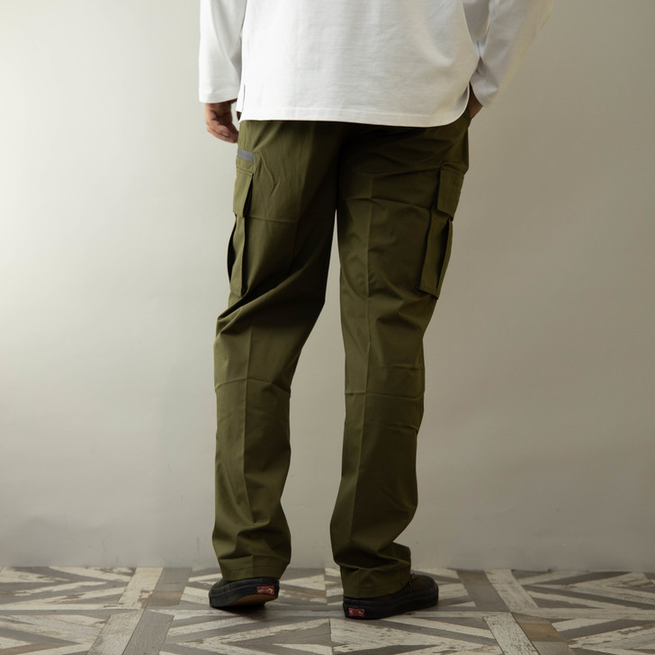 カーゴパンツ メンズ ストレッチ 防風 耐水 裏トリコット 作業着 作業ズボン ワークパンツ Diy アパレル 佐藤正 株式会社 問屋 仕入れ 卸 卸売の専門 仕入れならnetsea