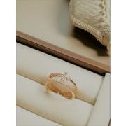 女性らしさを演出してくれるリング