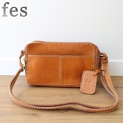Fes フェス カウレザーお財布ショルダーバッグ ファッション雑貨 株式会社 サライ 問屋 仕入れ 卸 卸売の専門 仕入れならnetsea