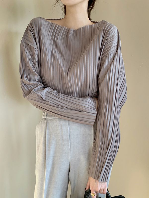 タグ付き SHIPS　シワ加工　切り替えブラウス　夏服 タグ付き SHIPS シワ加工 切り替えブラウス 夏服 - メルカリ