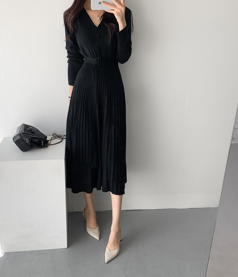 雑誌やsnsで話題 カジュアルに女性らしさをプラス 秋冬 ワンピース ニット レディース アパレル 香山 株式会社 問屋 仕入れ 卸 卸売の専門 仕入れならnetsea