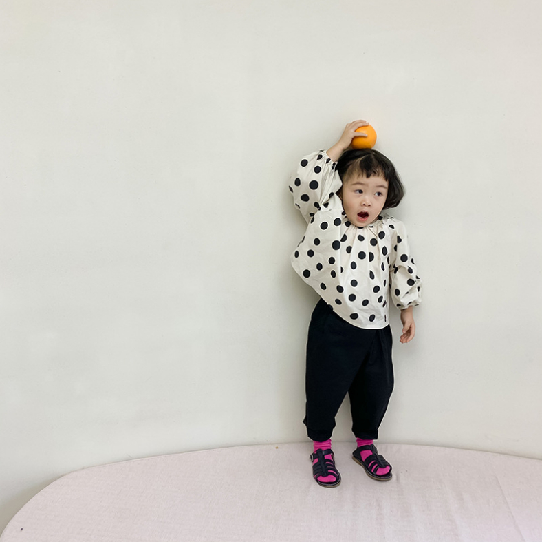 子供服 春服 新作 韓国スタイル 女の子 シャツ ラウンドネック サロペット シャツ キッズ服 ベビー服 アパレル 香山 株式会社 問屋 仕入れ 卸 卸売の専門 仕入れならnetsea