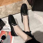 【早秋即納限定SALE!!】 韓国ファッション フラット 柔らかい底 ワンステップペダル エンドウ豆の靴