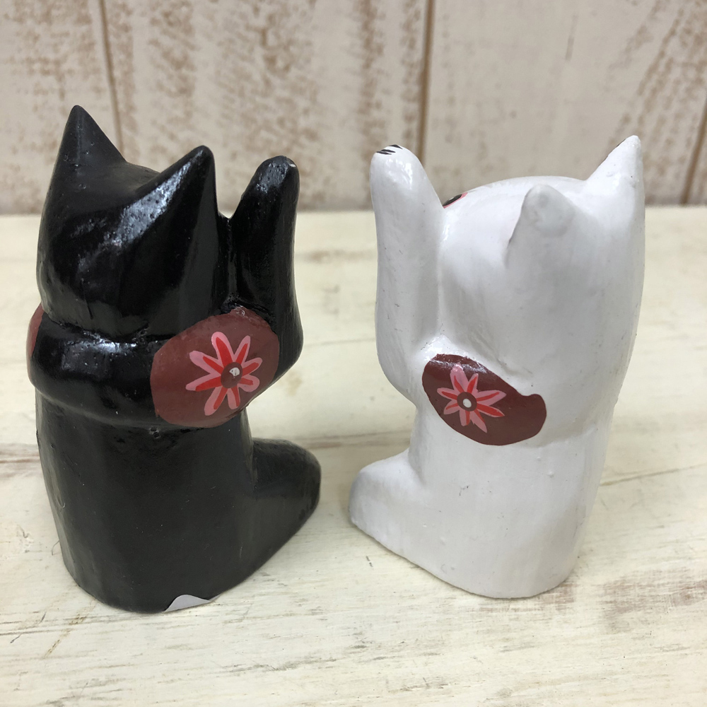 インドネシア？木製 彫刻装飾品壺 野暮ったく