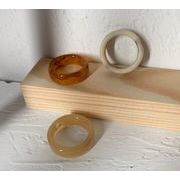 高級感　アクセサリー  ファッション　リング　指輪　カラフル